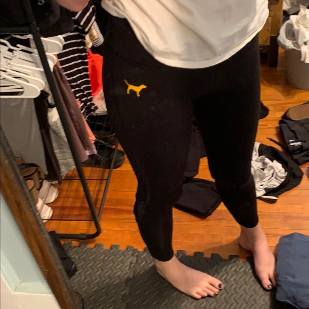 👓Pink Hawkeyes leggings